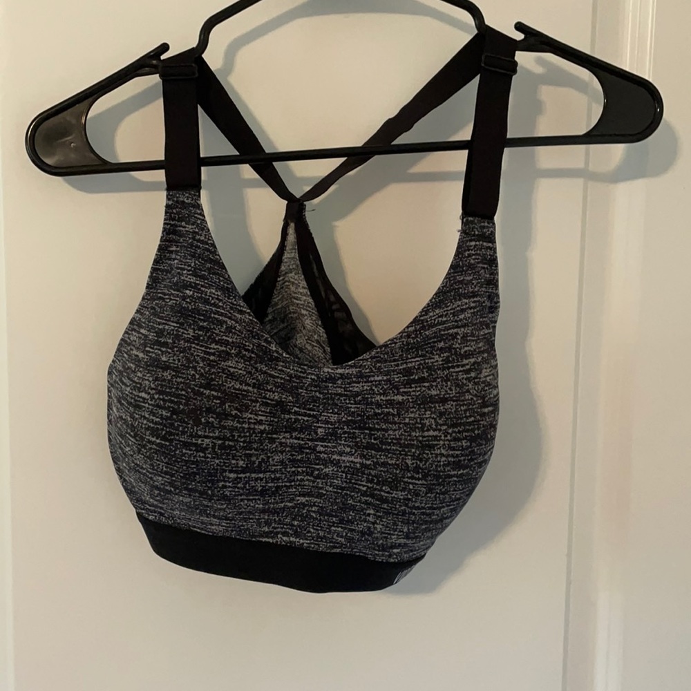 victoria sports bra